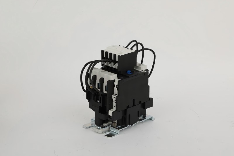How Does the CJ19 AC Contactor Drive the Electrical System?