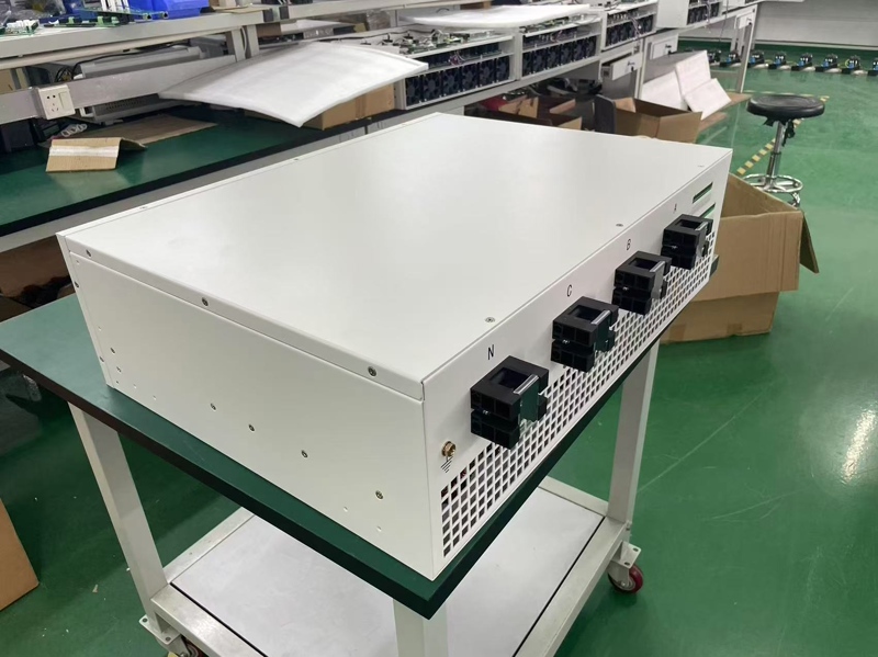 How Do Static Var Generators And Smart Capacitors Work Together To Achieve Millisecond-level Precision Compensation?