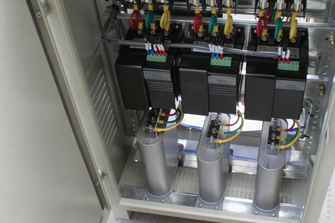 How do We Determine the Optimal Location for Self-Healing Shunt Capacitors within a Complex Electrical Distribution Network?