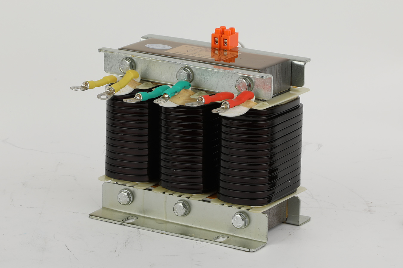 How Do We Properly Size a Detuning Reactor to Ensure Capacitor Protection without Compromising Compensation Capacity?