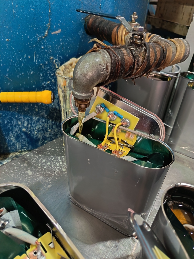 Power Capacitor